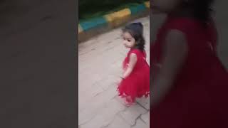 #Ye kya Roshni kaha Bhag rahi hai 👈🤫😈@Cuty Roshni.        #cutebaby #cutemoments #cutestmoments