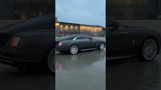 Shooting the new 2024 Rolls Royce Spectre in the rain #TeamCanon #RollsRoyce #spectre #Photographer