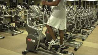 Workout Routines : What Muscles Does the Elliptical Work?