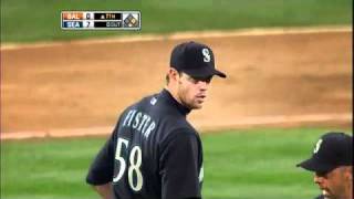 2010/04/19 Markakis breaks up no-no