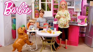 Barbie & Ken Family Preschool Morning Routine - Packing Healthy lunchbox