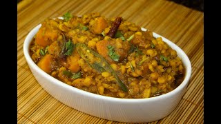 মিষ্টি কুমড়া  দিয়ে ছোলার নিরামিষ রেসিপি  // Pumpkin With  White Chickpeas Niramish Curry Recipe  .