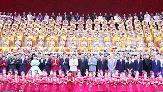 Beijing holds grand evening gala, art performance ahead of National Day