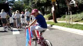 Double Wow! (Liza's 4th of July Parade)