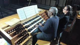 WAYNE MARSHALL PLAYS FANTAISIE ON ADESTE FIDELIS BY NAJI HAKIM