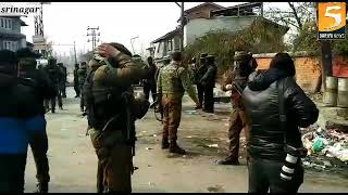 Militants attack Naka Party in Srinagar, one cop, 01 civilian injured