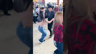 Baile en TX #youtubeshortsvideo  #baile  #956valley  #dancemusic #lapulga