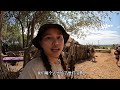 a chinese girl traveled to madagascar the drifting boat broke and was almost eaten by crocodile