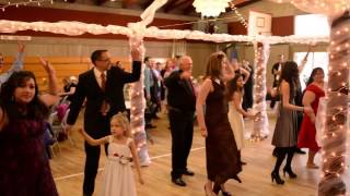Flash Mob Happy Dance by Pharrell at a wedding reception Flash mobs from the World