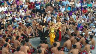 ঐতিহ্যবাহী নাচ, বালি, ইন্দোনেশিয়া।  Traditional Dance Bali Indonesia