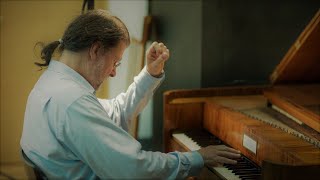 Jürgen Plich spielt Mozart auf einem Conrad-Graf-Hammerflügel