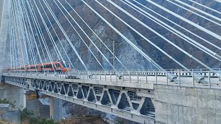 History Created 🔥 Vande Bharat Crossing India's First Cable Stayed Rail Bridge \