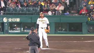 H30.04.10　9回表　無死1塁　堂林送りバント成功　阪神vs広島　甲子園開幕戦