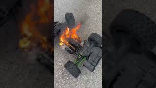 Traxxas XRT, HOBBYWING ESC Catches Batteries on Fire!
