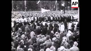 German Crowd of 150,000