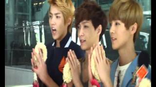 [FANCAM]120726 EXO-M @ Suvanabhumi Airport said \