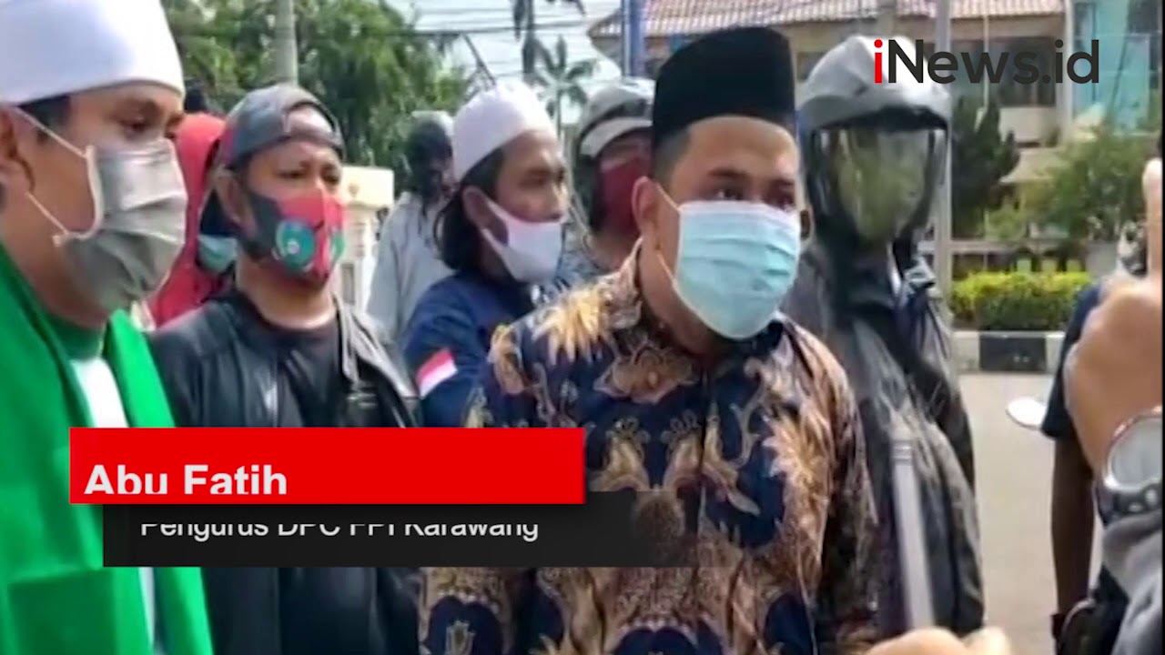 Video 2 Ormas Di Karawang Bentrok - YouTube