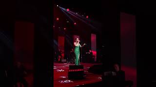 Iveta - Mourir D‘Aimer by Charles Aznavour (live)