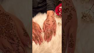 beautiful henna design|intricate mehndi #newmehndidesign #stylishmehndi #emmalounge #beautifulmehndi