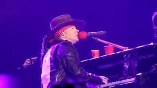 Guns N Roses at Staples Center Los Angeles 11-24-17, The whole show, from the front