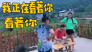 寶媽雯雪做了一道下飯菜，道哥又幹了啥？引來丈母娘訓斥！ 【90後寶媽雯雪】