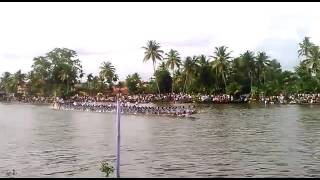 Nadubhagam boat club... 2016 moolam vallamkali