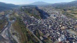 八ヶ岳の山体崩壊がつくった韮崎の七里岩 Elongated plateau of Nirasaki debris avalanche, Yatsugatake Volcano