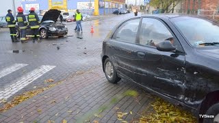 Dzierżoniów, potrącenie pieszej po kolizji osobówek