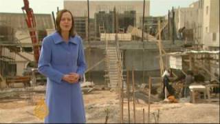 Palestinians build Israeli homes