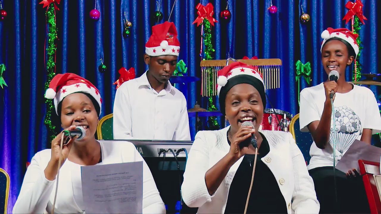 NIMUZE TUMUSHIME By SILOAM Choir/KUMUKENKE Christmas Session - YouTube