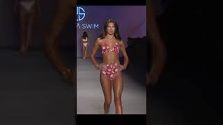 Poema Swim 2019 - Swimwear Fashion Show