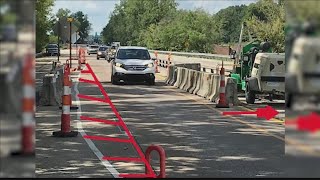 Lane restrictions in place along Veterans Memorial Pkwy. in Evansville