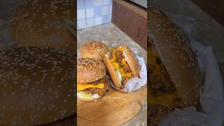 KFC mighty zinger 🤩👩🏻‍🍳 | zinger burger recipe #viral #cookingchannel #kfc