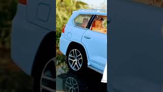 Mini Toyota Land Cruiser LC200 | Luxury Off-roader | Diecast Model Unboxing |