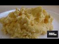 HOMEMADE CHEESY SCRAMBLED EGGS RECIPE