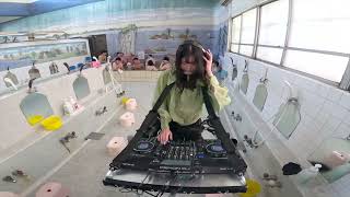 Walking DJ at the Public Bath（銭湯） /Playing The World