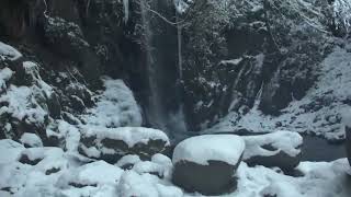 雪化粧の【白藤の滝】三重県伊賀市山畑