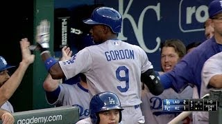 LAD@KC: Gordon scores on Shields' balk