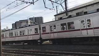 鶴瀬から見る東武東上線10030系