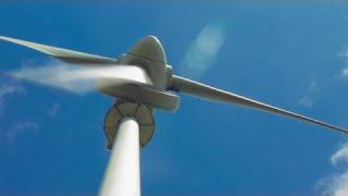 CNN: Wind powers new energy age