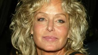 Here's Who Inherited Farrah Fawcett's Money After She Died