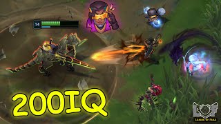 200 IQ Outplays Plays - LoL Montage Moments #25