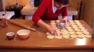 Video ricetta: Bomboloni o krapfen ripieni buonissimi !