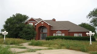 The Haunted House known as Woodrow Manor (Lubbock,TX)