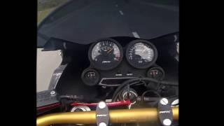 Kawasaki GPZ900 Acceleration