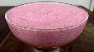 HOW TO MAKE STRAWBERRY MOUSSE