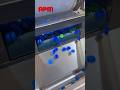 High speed bottle cap feeding of the offset printer