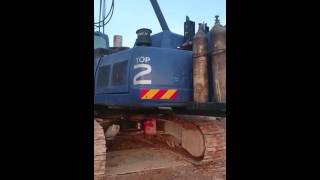 HYUNDAI LC360 WITH DWT 750 HYDRAULIC HAMMER