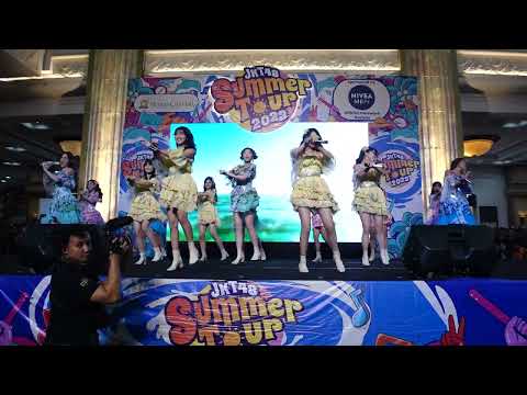 JKT48 - Part 1 @. Summer Tour Jogja - YouTube