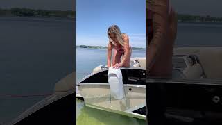 The easiest boat fender to use! No ropes, no knots, just a few easy steps! #boats #boatfender